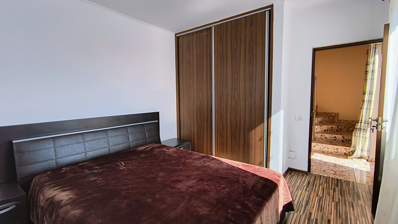 Năvodari | Casă spațioasă cu teren mare