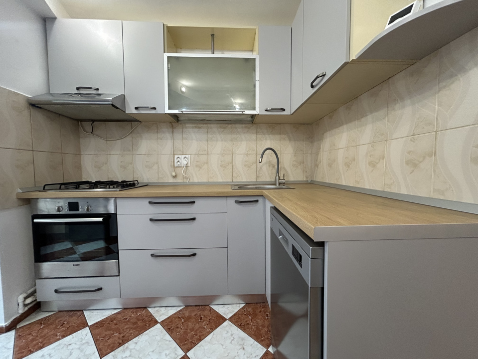 Apartament 3 camere Dacia - centrala termica - mobilat utilat modern