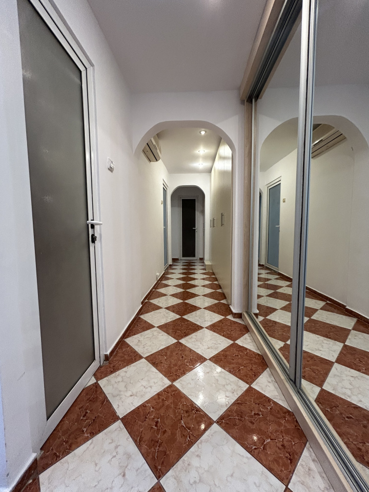 Apartament 3 camere Dacia - centrala termica - mobilat utilat modern