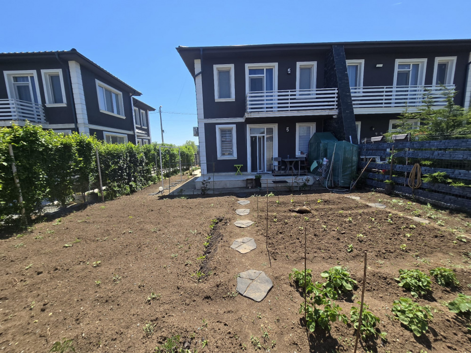Mangalia - Vila tip duplex moderna.