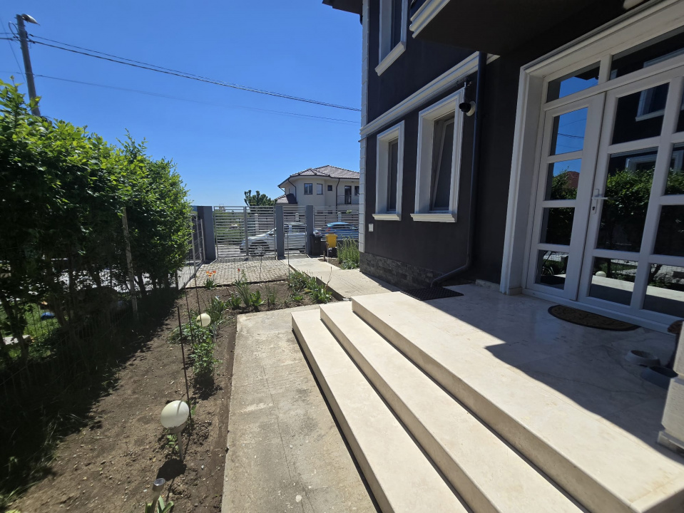 Mangalia - Vila tip duplex moderna.