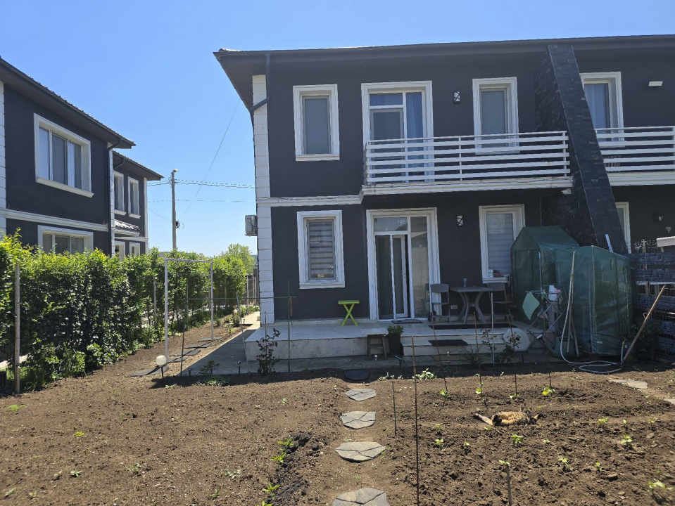 Mangalia - Vila tip duplex moderna.