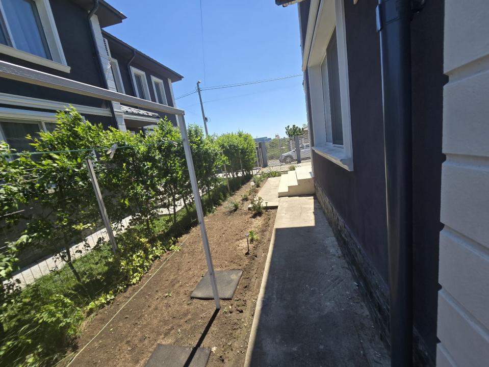Mangalia - Vila tip duplex moderna.