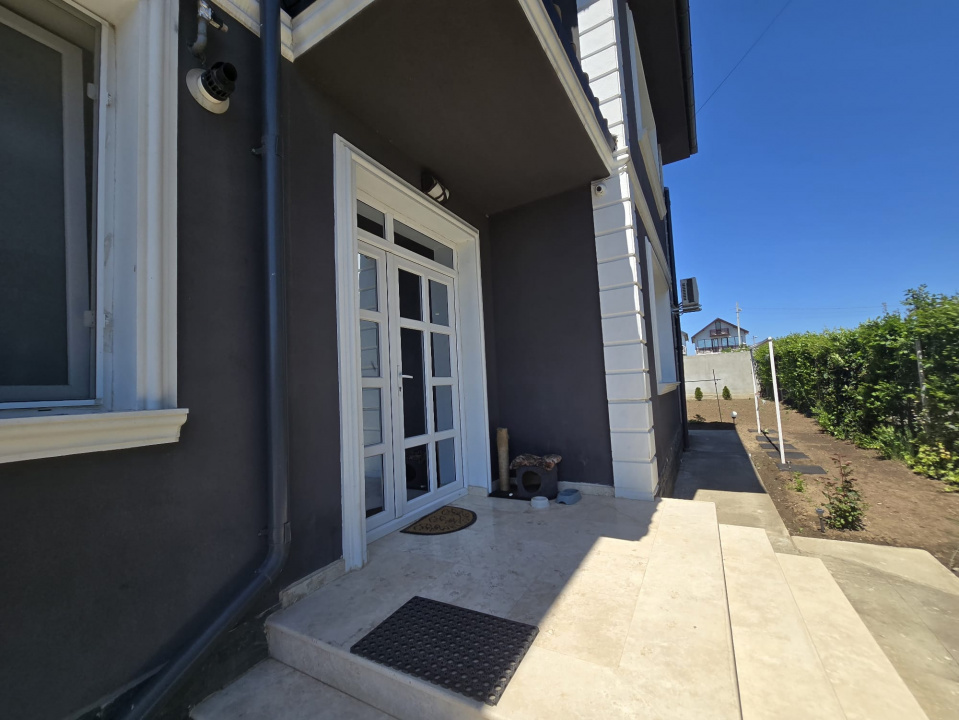Mangalia - Vila tip duplex moderna.