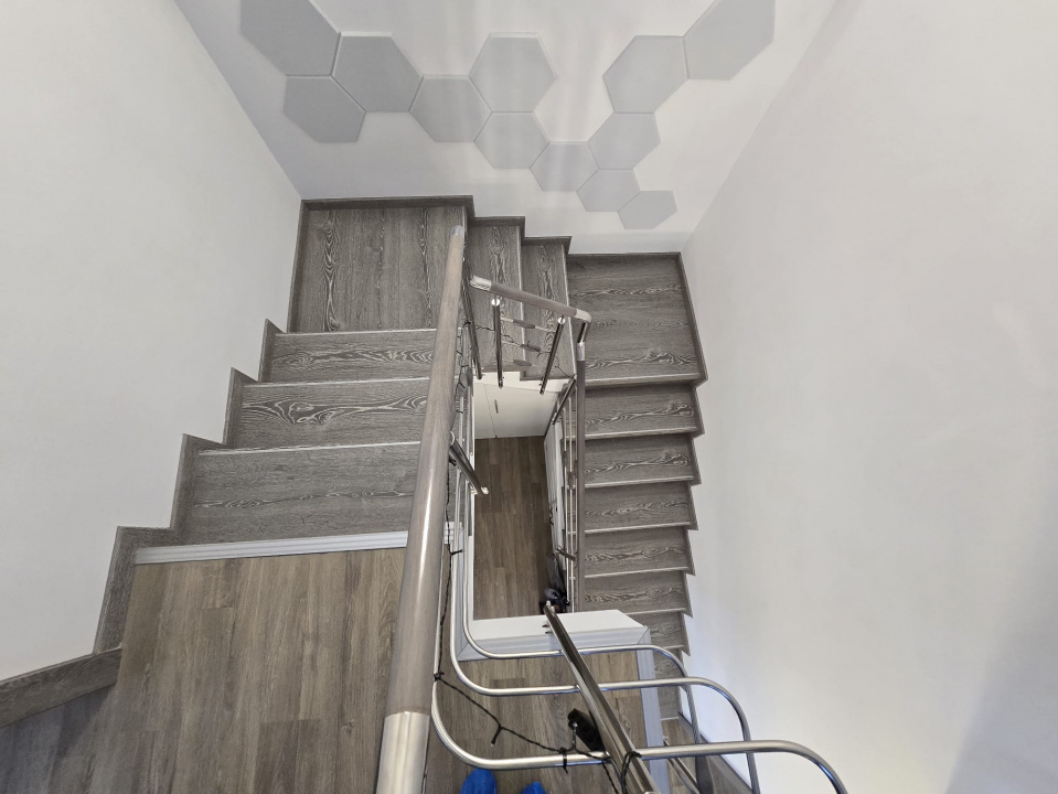Mangalia - Vila tip duplex moderna.
