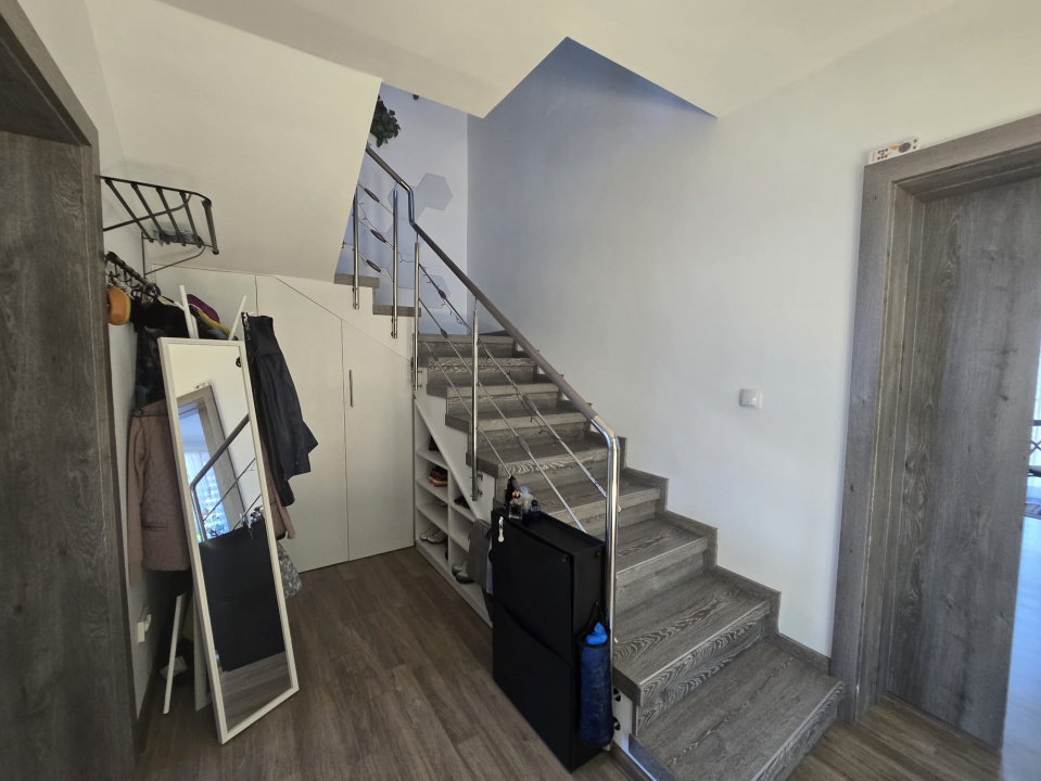 Mangalia - Vila tip duplex moderna.