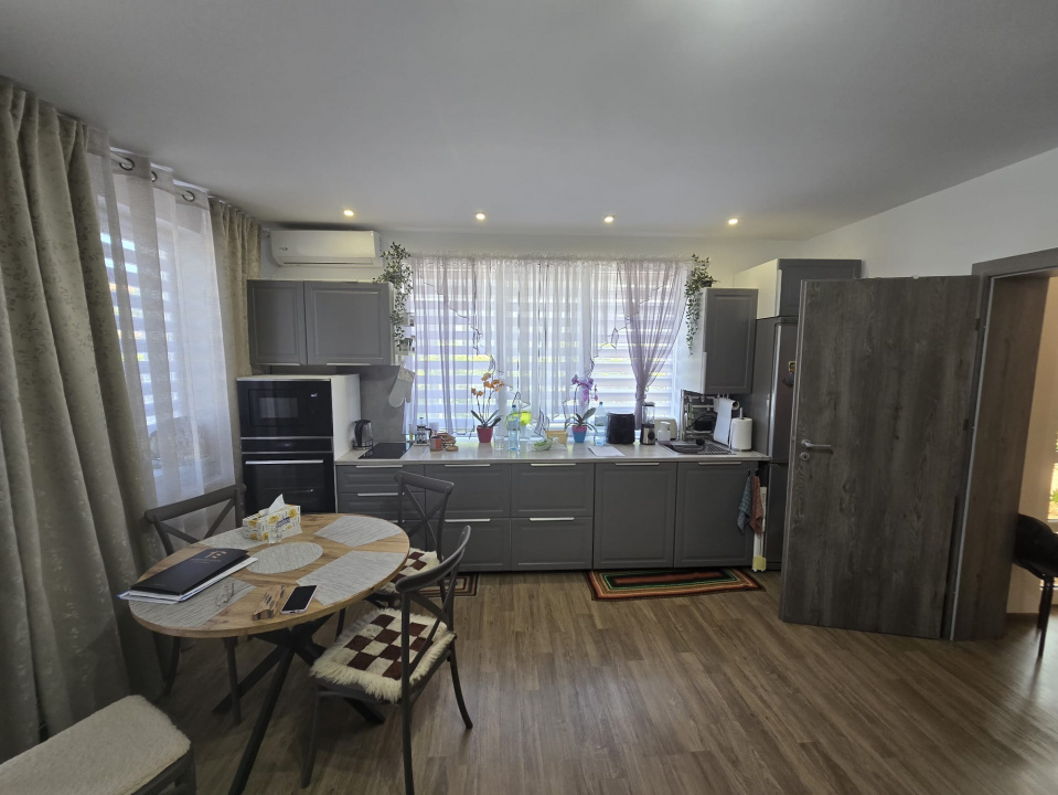 Mangalia - Vila tip duplex moderna.