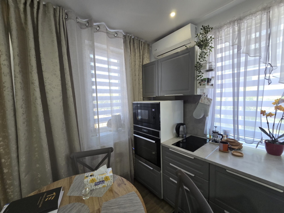 Mangalia - Vila tip duplex moderna.