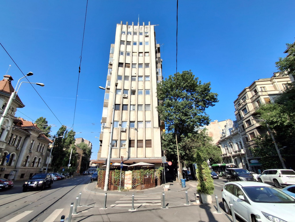 Garsonieră dublă ultracentrală – Bulevardul Carol Nr. 62.