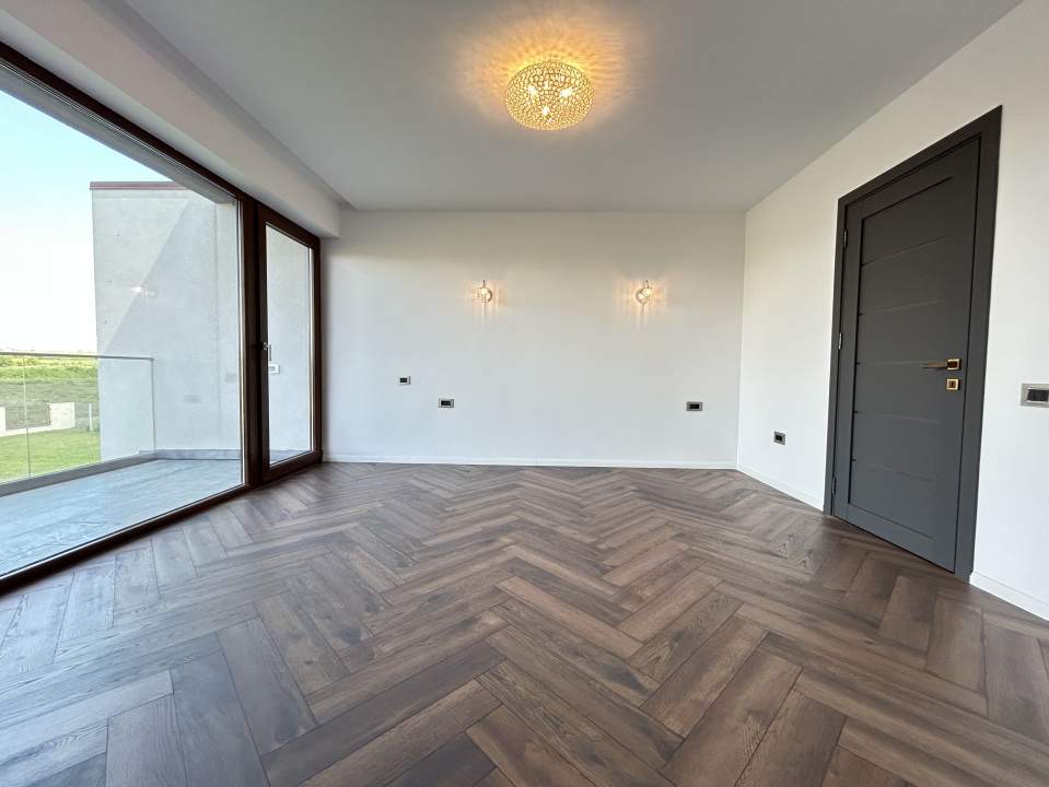 Duplex 10 camere Techirghiol ideal pensiune sau sediu firma