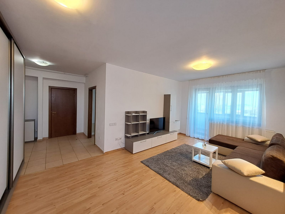 Apartament 2 camere 13 Septembrie Marriott Catedrala Bloc 2007