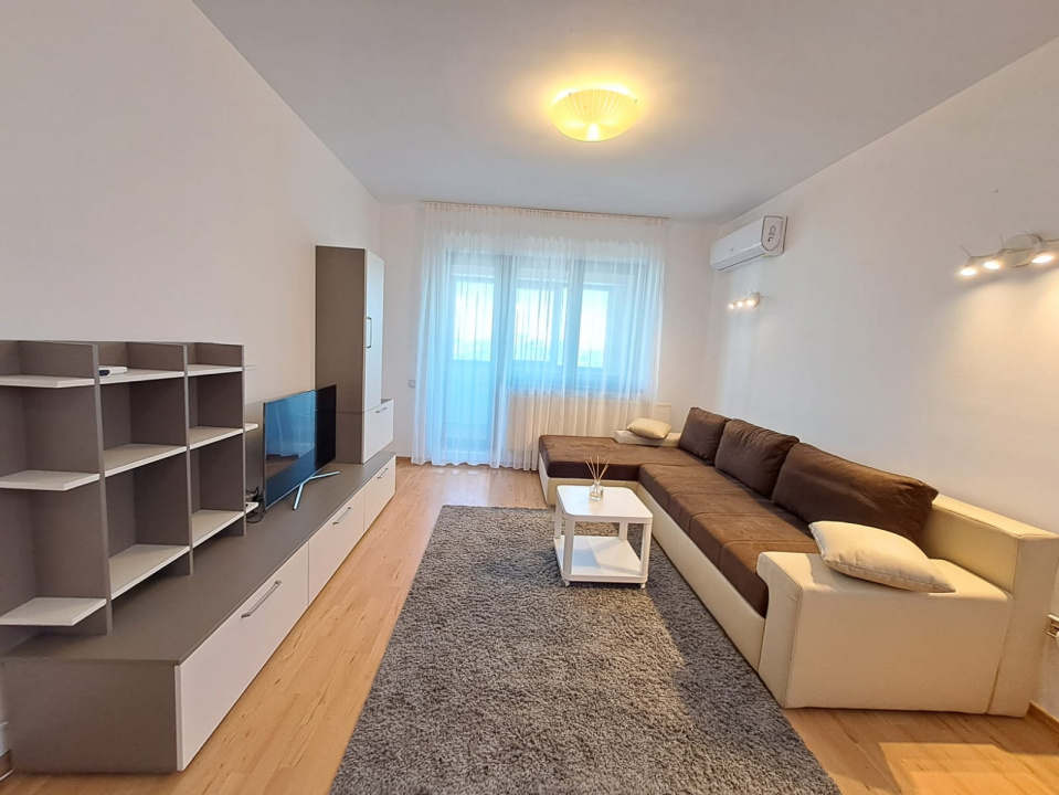 Apartament 2 camere 13 Septembrie Marriott Catedrala Bloc 2007