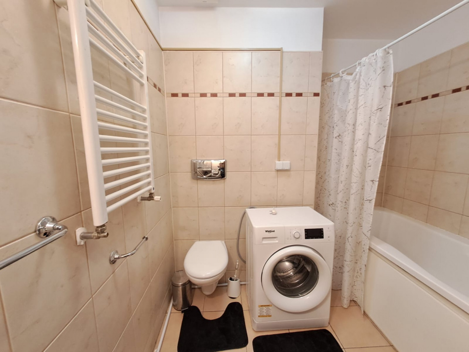 Apartament 2 camere 13 Septembrie Marriott Catedrala Bloc 2007