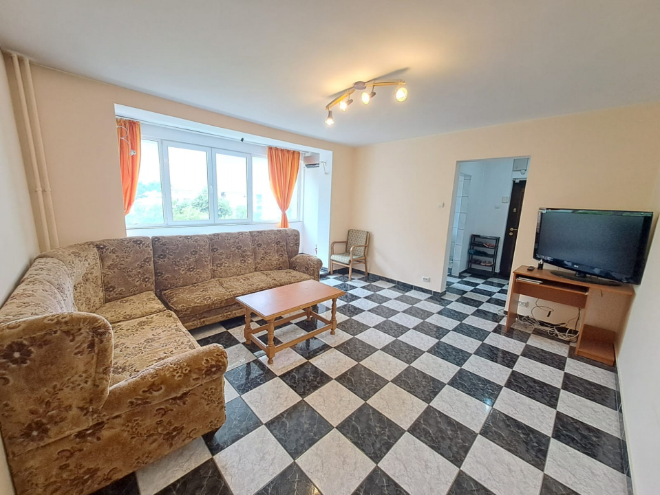 Apartament 3 camere Militari Apusului Metrou Pacii