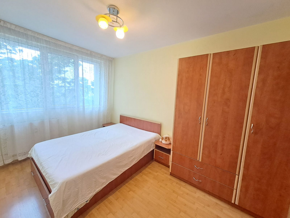 Apartament 3 camere Militari Apusului Metrou Pacii