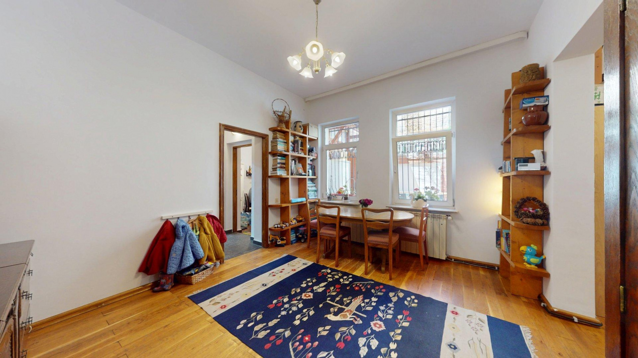 Casa de Vanzare zona Calea Calarasi