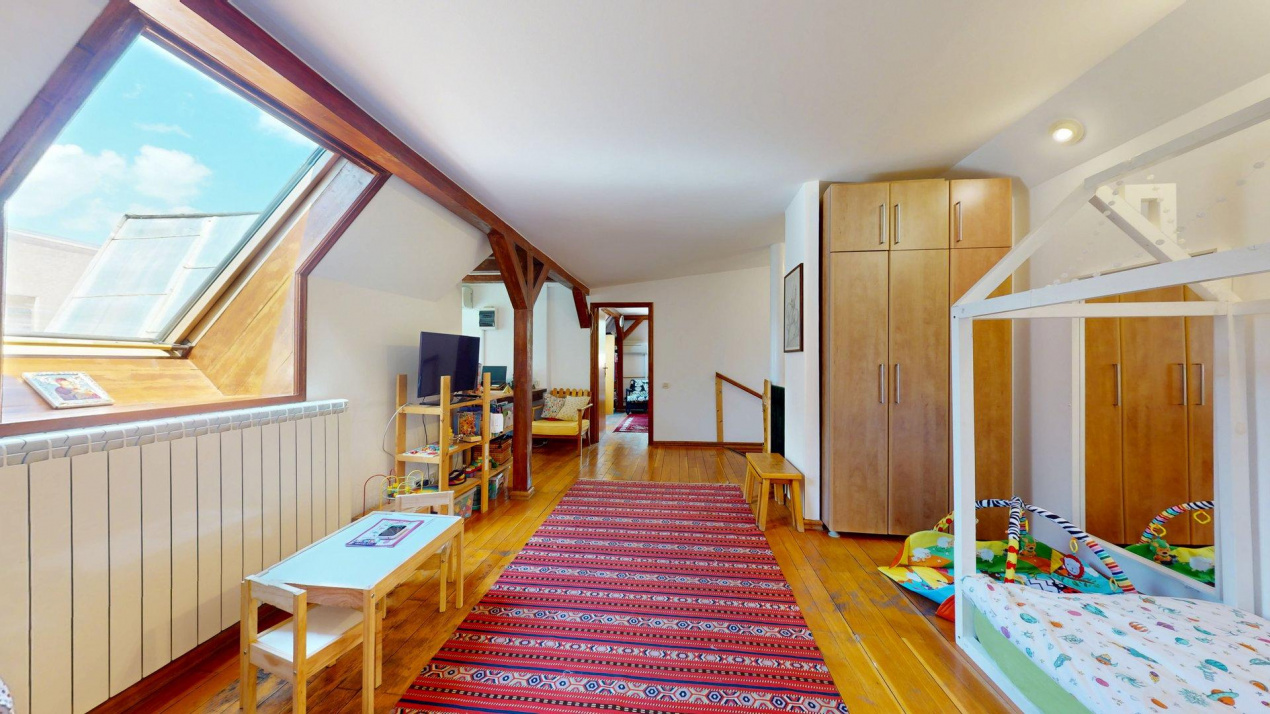 Casa de Vanzare zona Traian