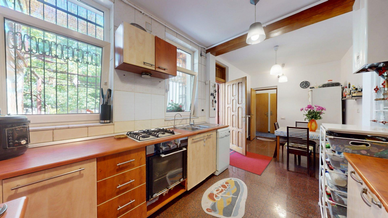 Casa de Vanzare zona Traian