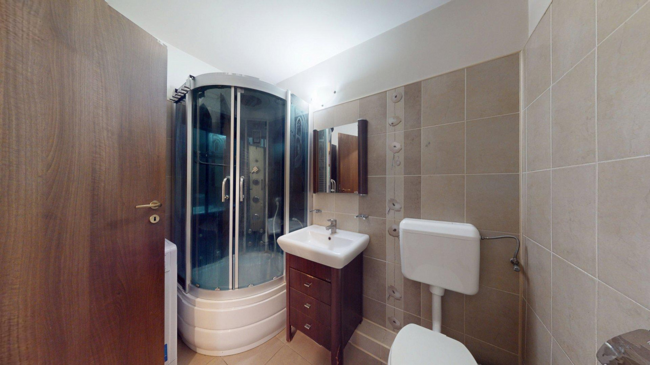 Apartament de vanzare -2 camere decomandat - Teiul Doamnei