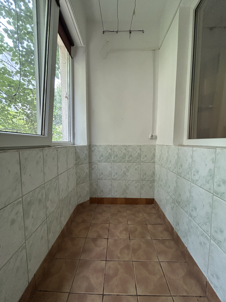 Apartament 3 camere Tomis Nord - 2 locuri parcare - centrală termică