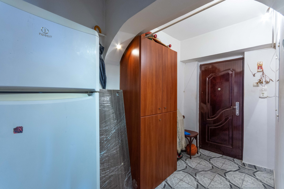 Basarabia - Diham, 4 camere cu personalitate, de vanzare! Comision 0%