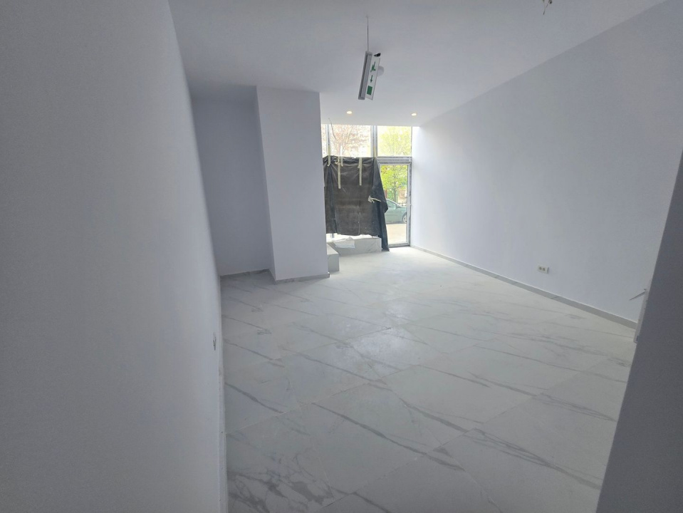 Spatiu comercial 66mp Dristor McDonald's Metrou Stradal Camil Ressu