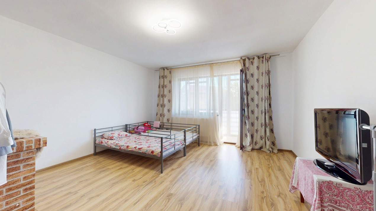 Casa tip duplex Auchan Militari Metrou Pacii Bd. Iuliu Maniu