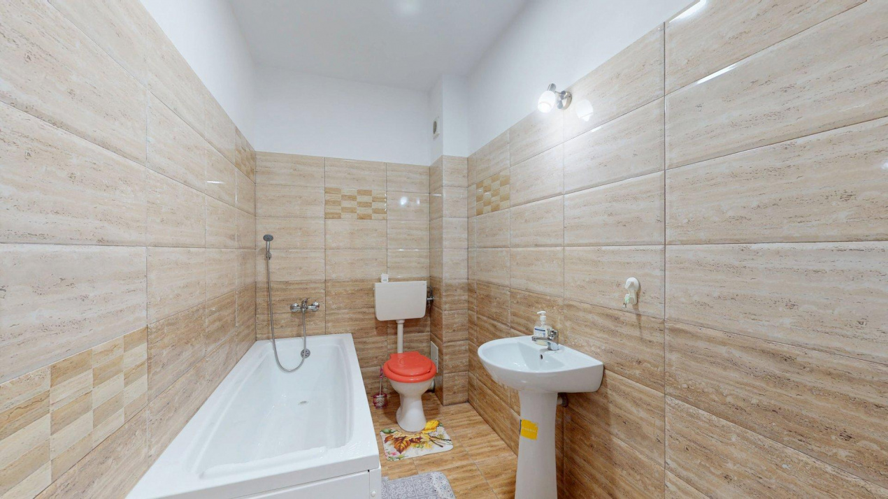 Casa tip duplex Auchan Militari Metrou Pacii Bd. Iuliu Maniu