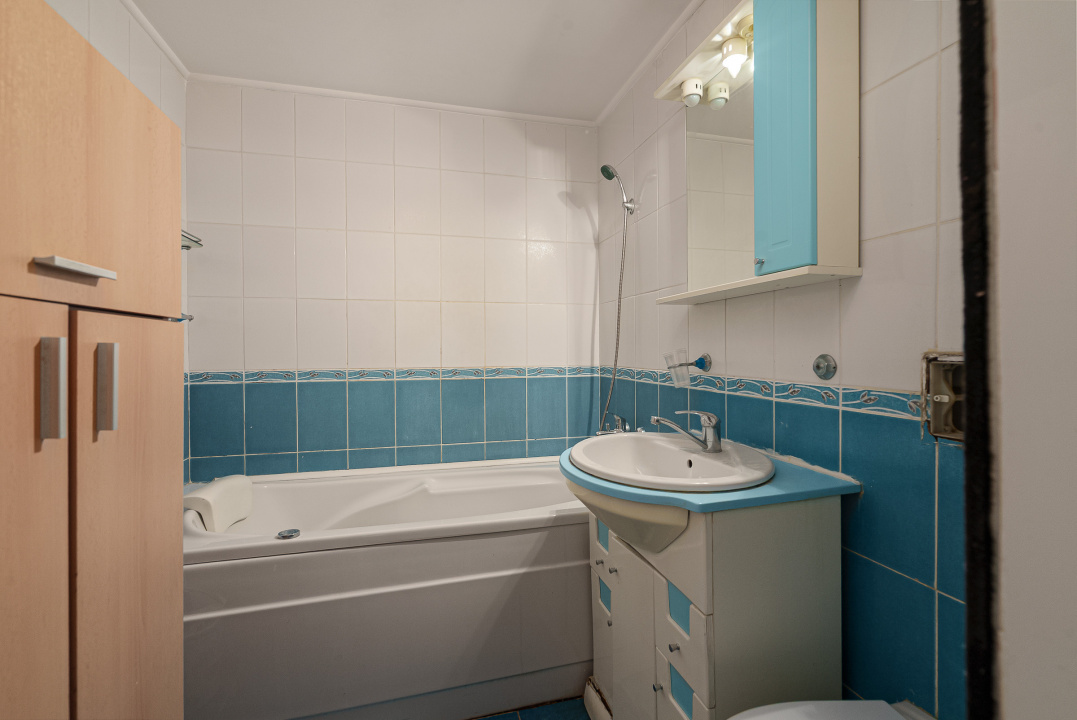 Apart 2 camere Lacul Tei facult constructii Alexandru cel Bun bloc 85