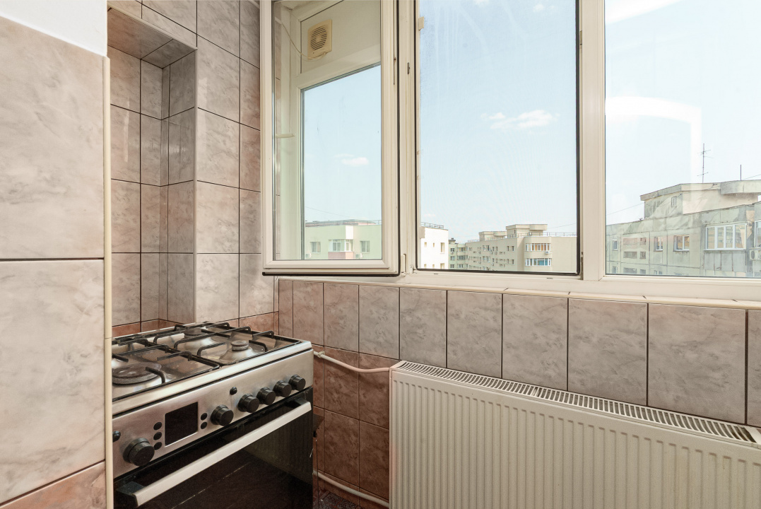 Apart 2 camere Lacul Tei facult constructii Alexandru cel Bun bloc 85