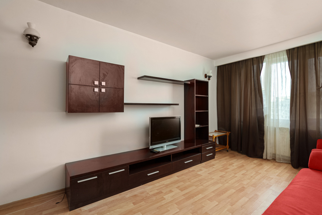 Apart 2 camere Lacul Tei facult constructii Alexandru cel Bun bloc 85