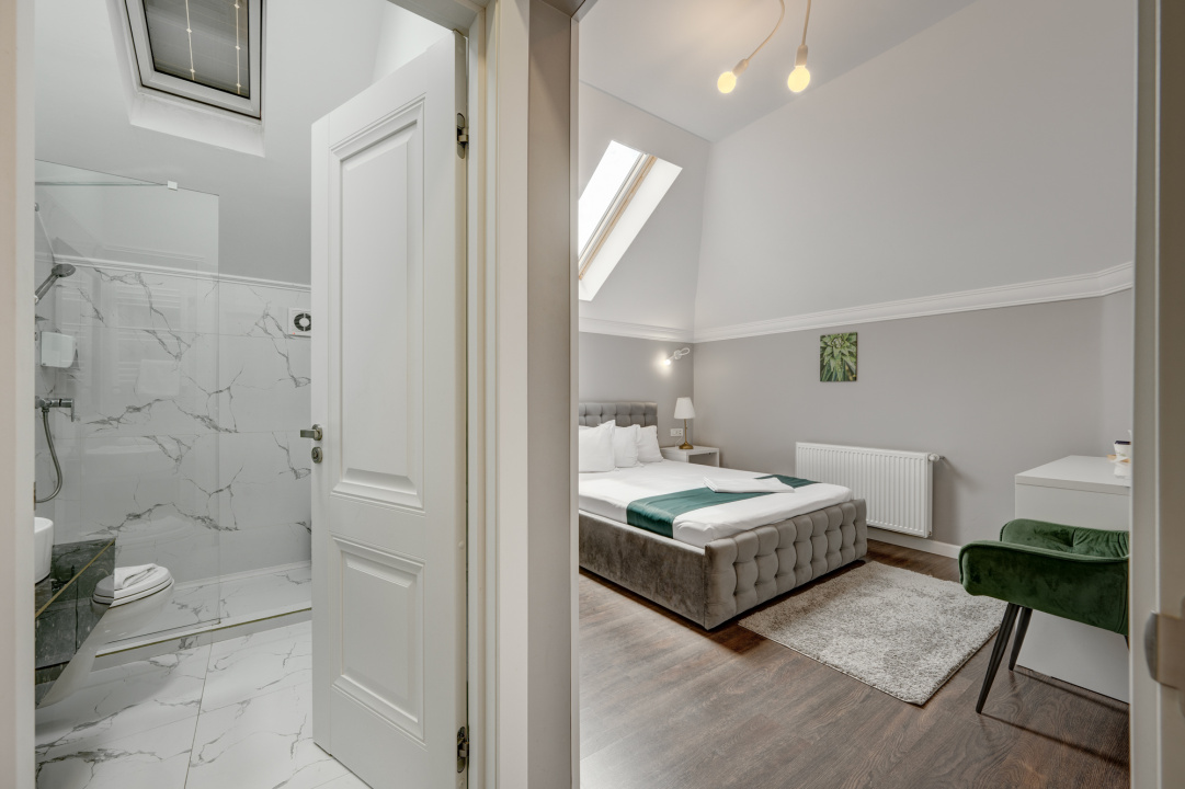 Afacere la Cheie ! Camere in regim hotelier+restaurant / profit bun !
