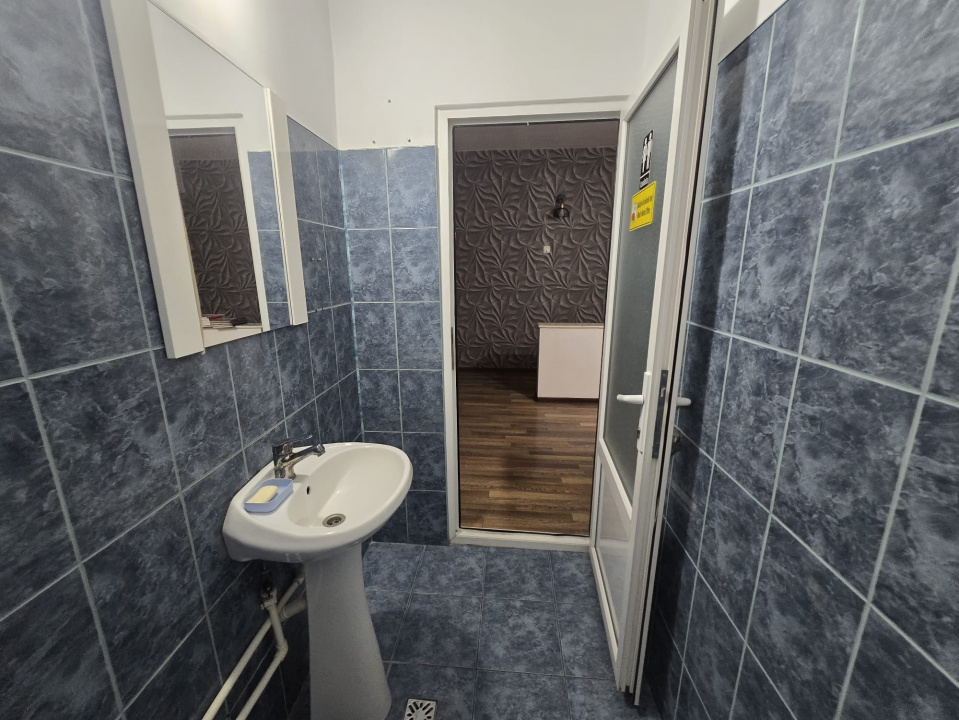 CENTRU- Spatiu comercial de inchiriat!
