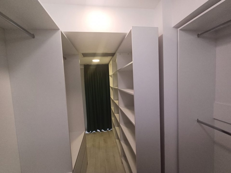 Apartament 3 camere superb si curte proprie Parc Herastrau