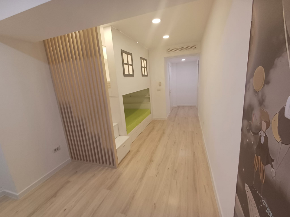 Apartament 3 camere superb si curte proprie Parc Herastrau