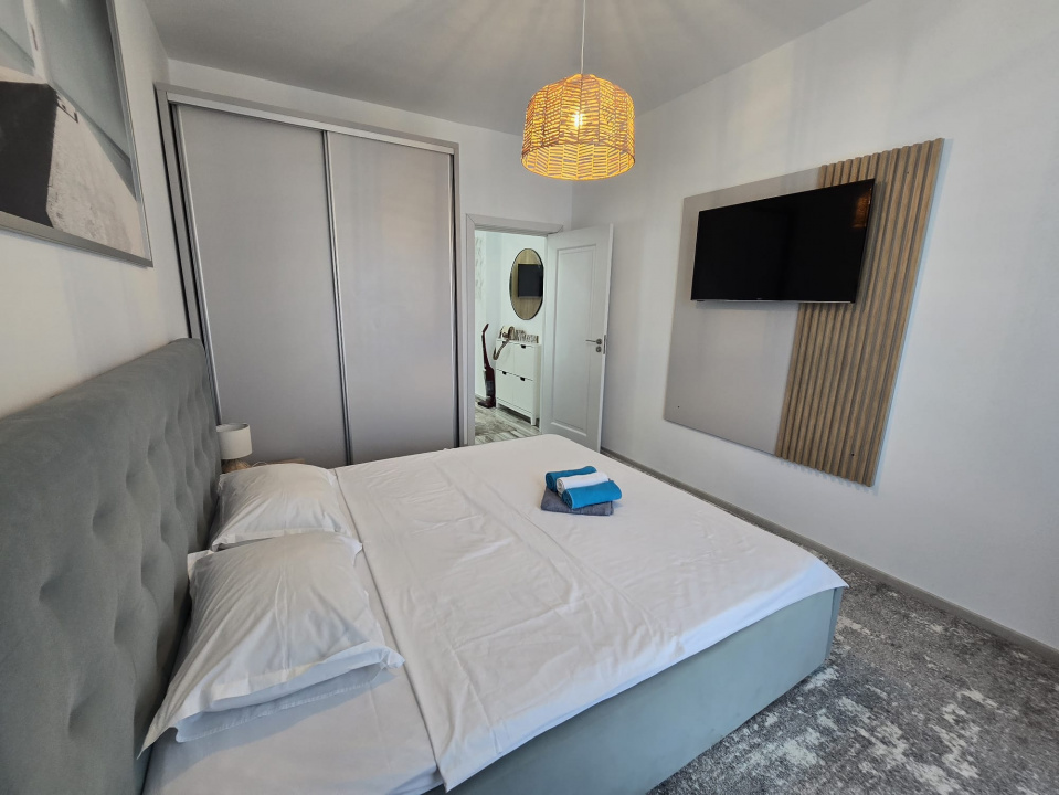 MAMAIA SAT- Apartament 3 camere cu vedere la mare.