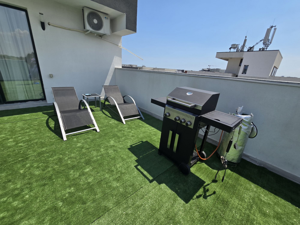 MAMAIA SAT- Apartament 3 camere cu vedere la mare.