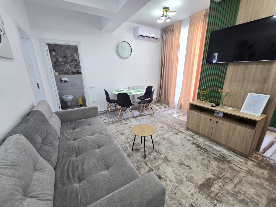 MAMAIA SAT- Apartament 3 camere cu vedere la mare.