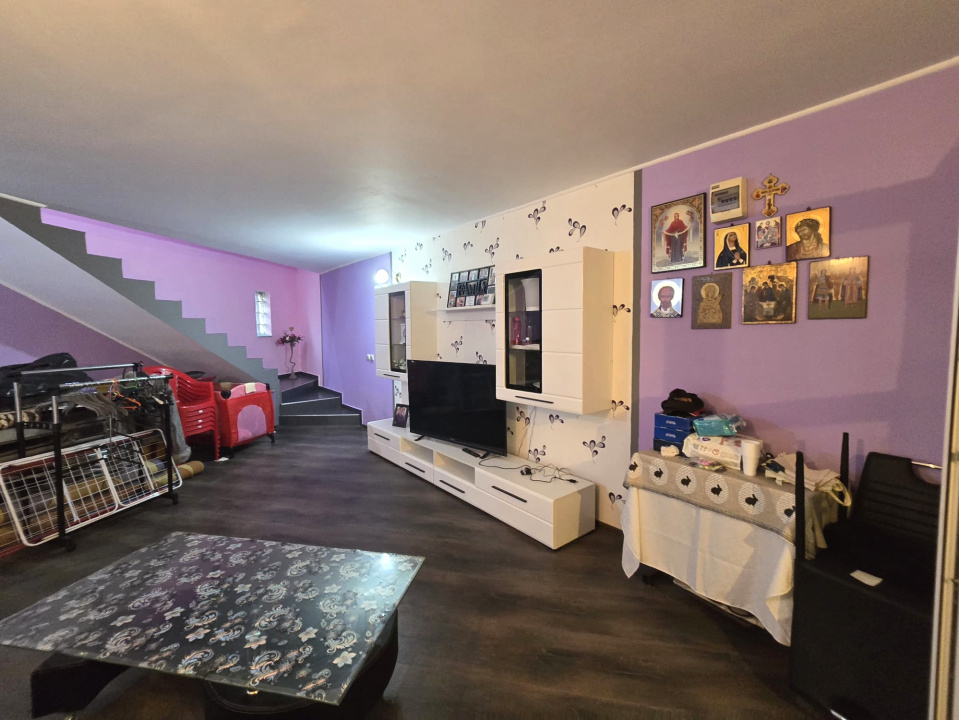 NAVODARI- Duplex P+1 de vanzare.