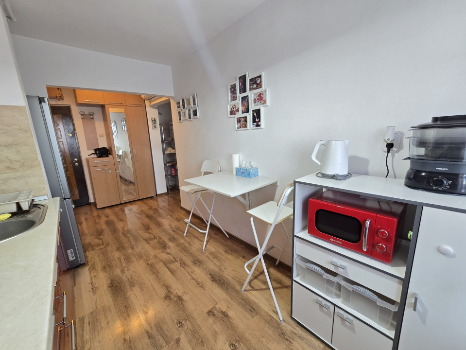TOMIS III- Apartament 2 camere de vanzare. 