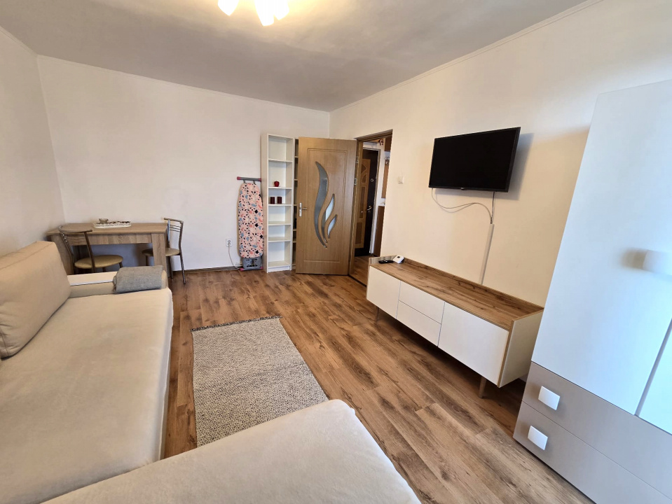TOMIS III- Apartament 2 camere de vanzare. 