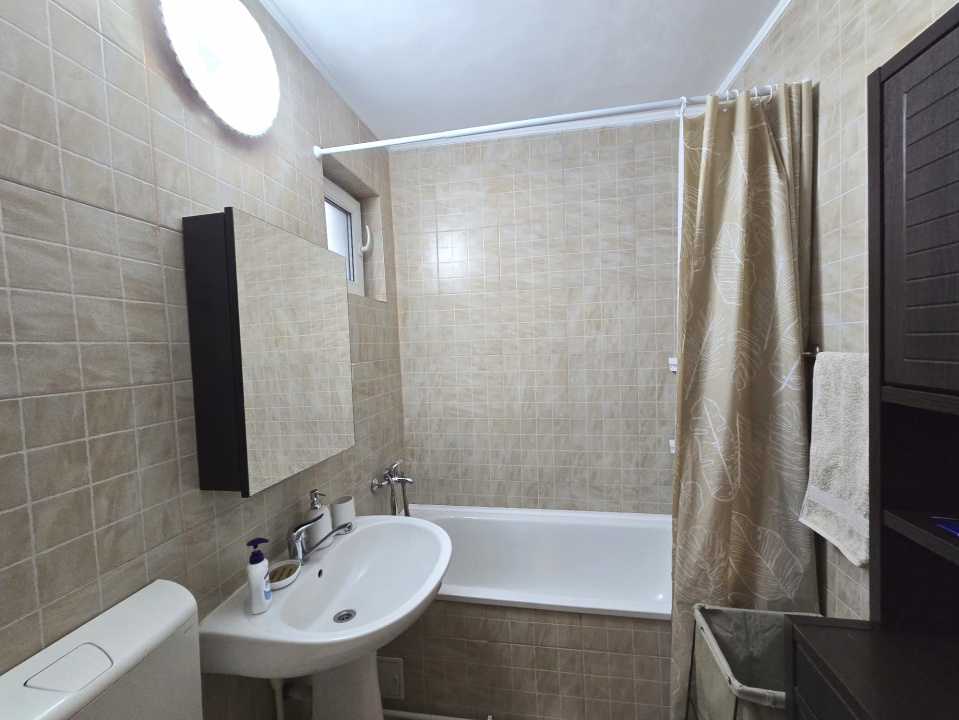 TOMIS III- Apartament 2 camere de vanzare. 