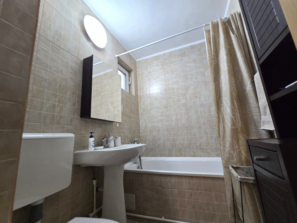 TOMIS III- Apartament 2 camere de vanzare. 