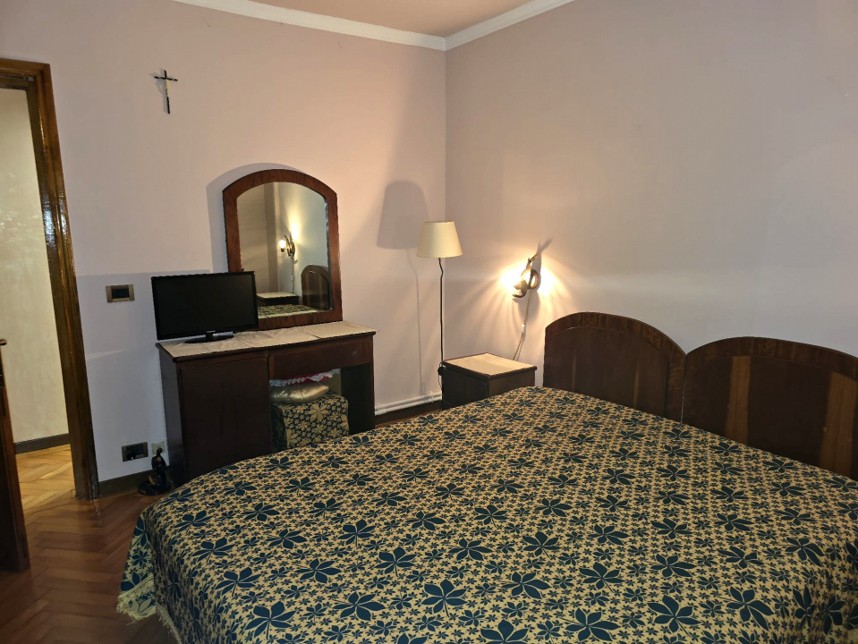 TOMIS NORD- CIRESICA-Apartament 3 camere de vanzare.