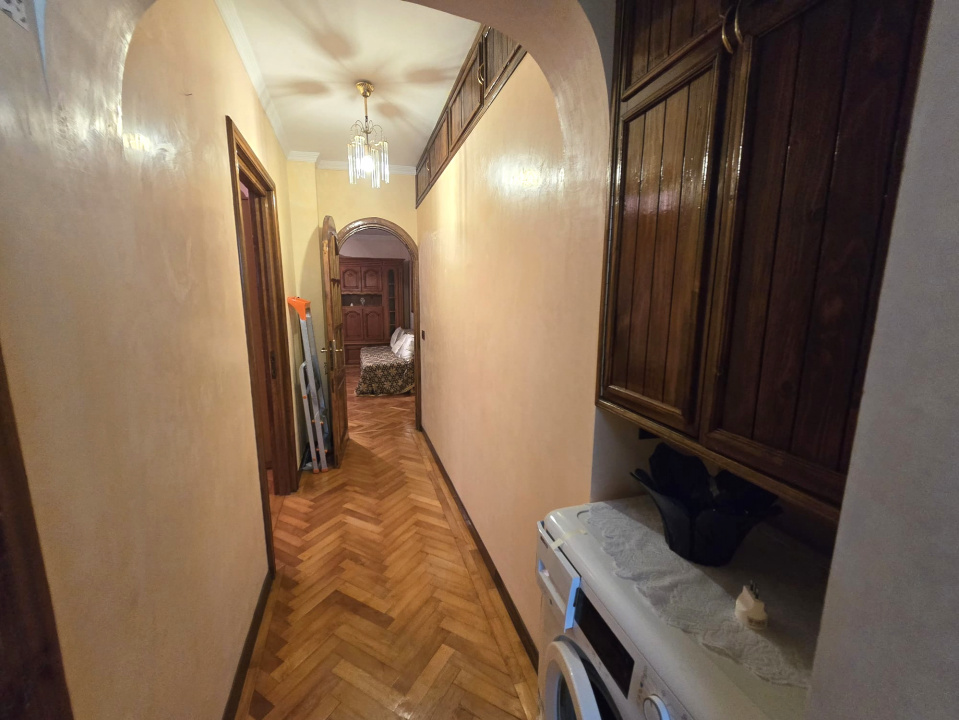 TOMIS NORD- CIRESICA-Apartament 3 camere de vanzare.