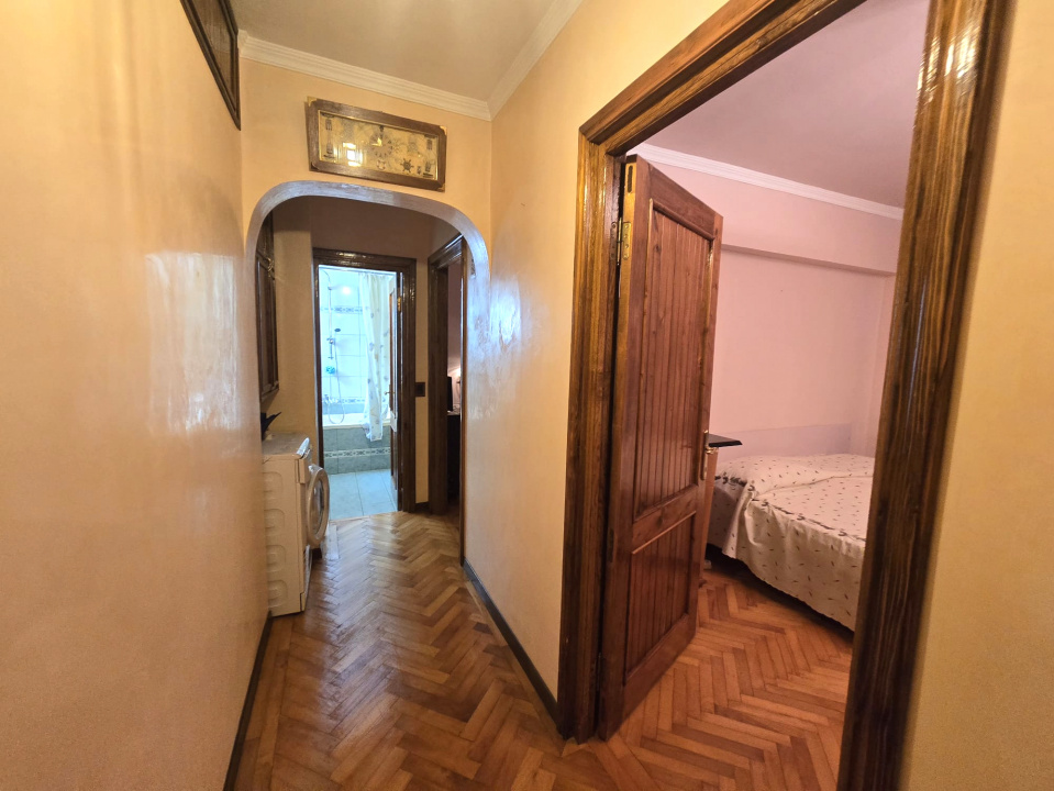TOMIS NORD- CIRESICA-Apartament 3 camere de vanzare.