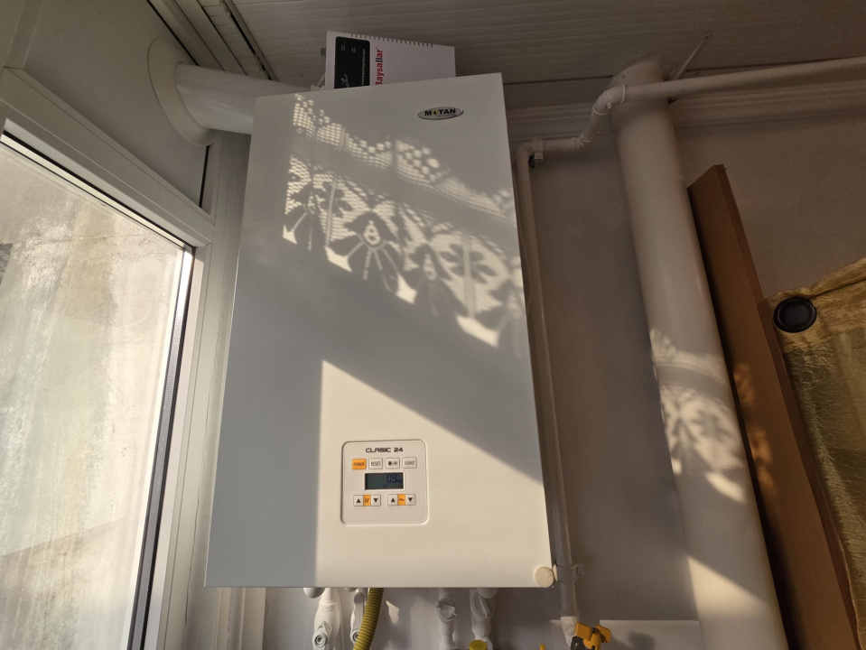 TOMIS NORD - 3 CAMERE GATA DE MUTAT | PIATA CIRESICA, SCOALA 29,38