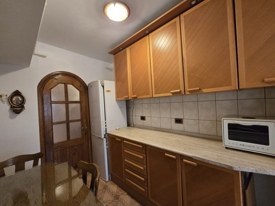 TOMIS NORD - 3 CAMERE GATA DE MUTAT | PIATA CIRESICA, SCOALA 29,38