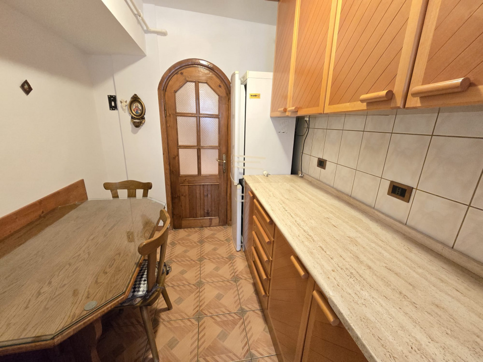 TOMIS NORD - 3 CAMERE GATA DE MUTAT | PIATA CIRESICA, SCOALA 29,38