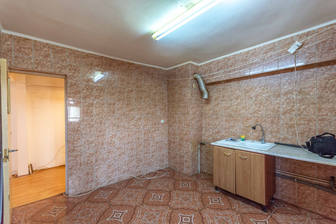 Basarabia - Diham, 4 camere cu personalitate, de vanzare! Comision 0%